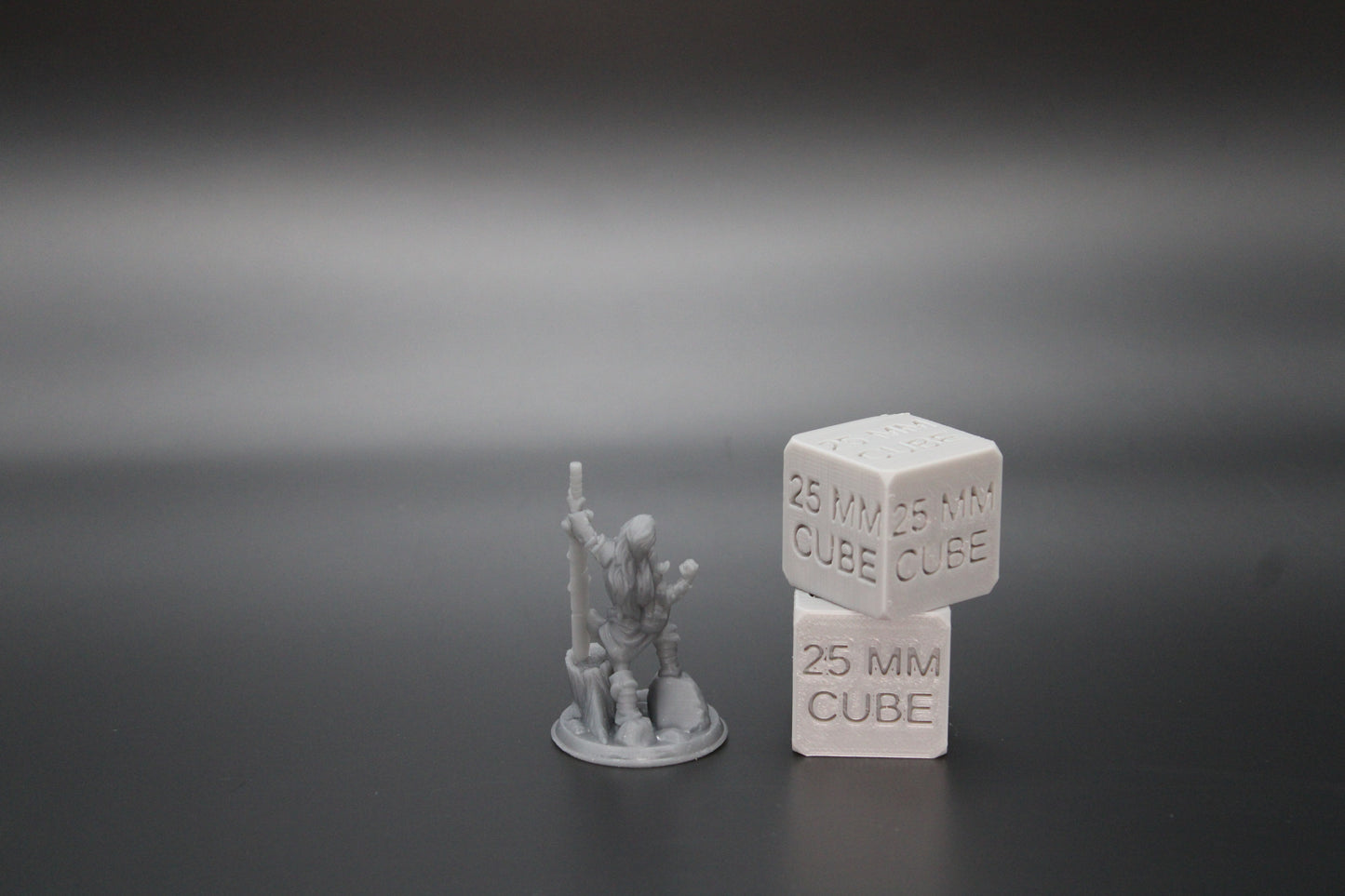 Barbarian Female Half Orc Great Sword 32mm Miniature Dnd Skirmish