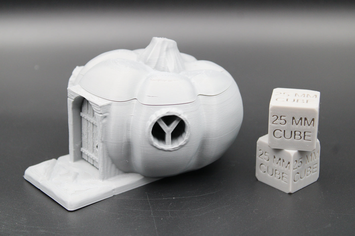 Tabletop Terrain Giant Pumpkin House 28mm skirmish rpg wargame