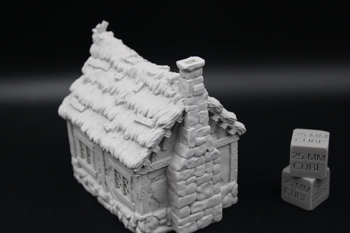 Tabletop Terrain Tiny Cottage House Thatch Roof Dnd RPG wargame skirmish 28mm