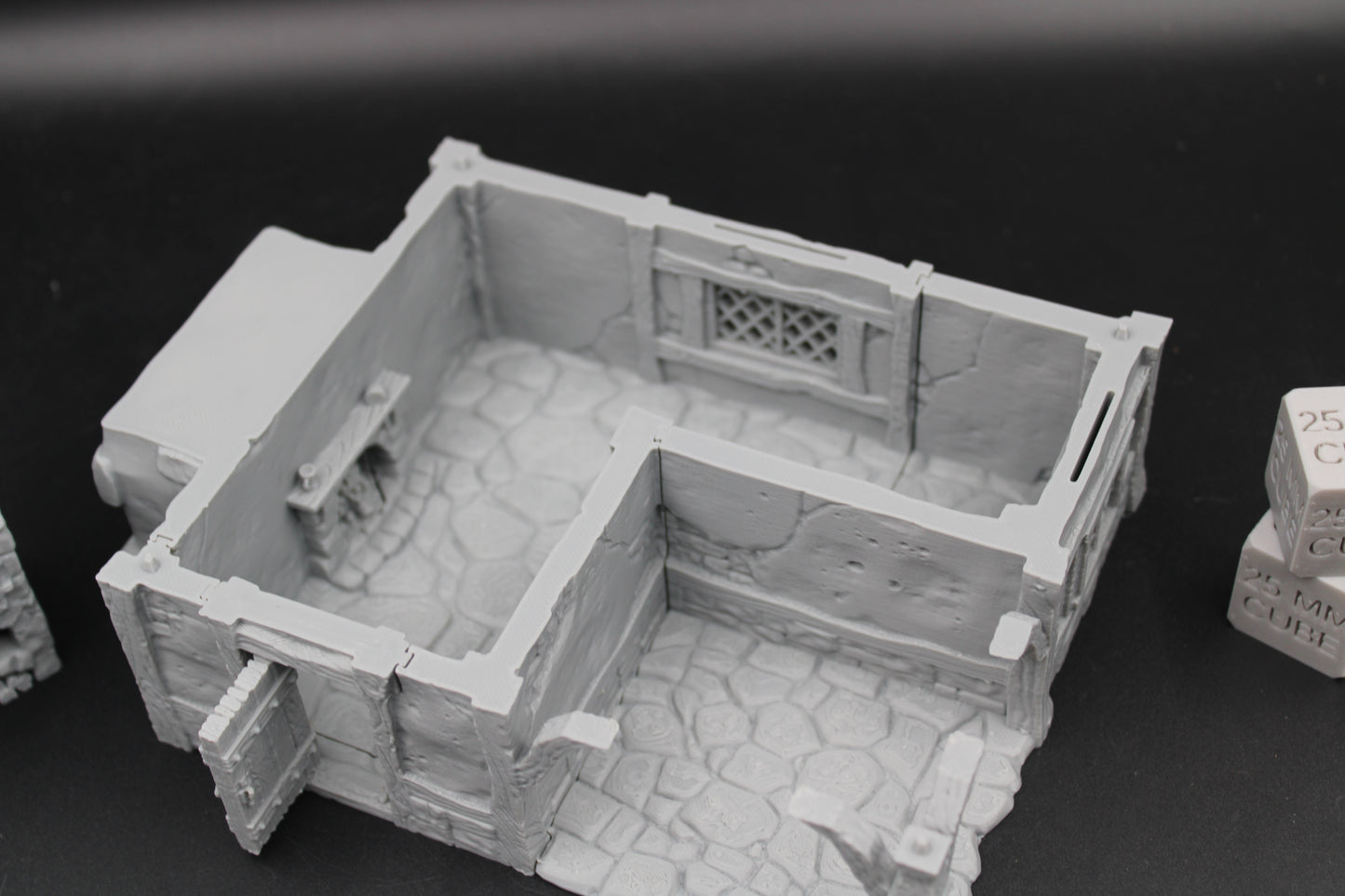 Tabletop Terrain Bakery Cottage House Dnd RPG wargame skirmish 28-32mm