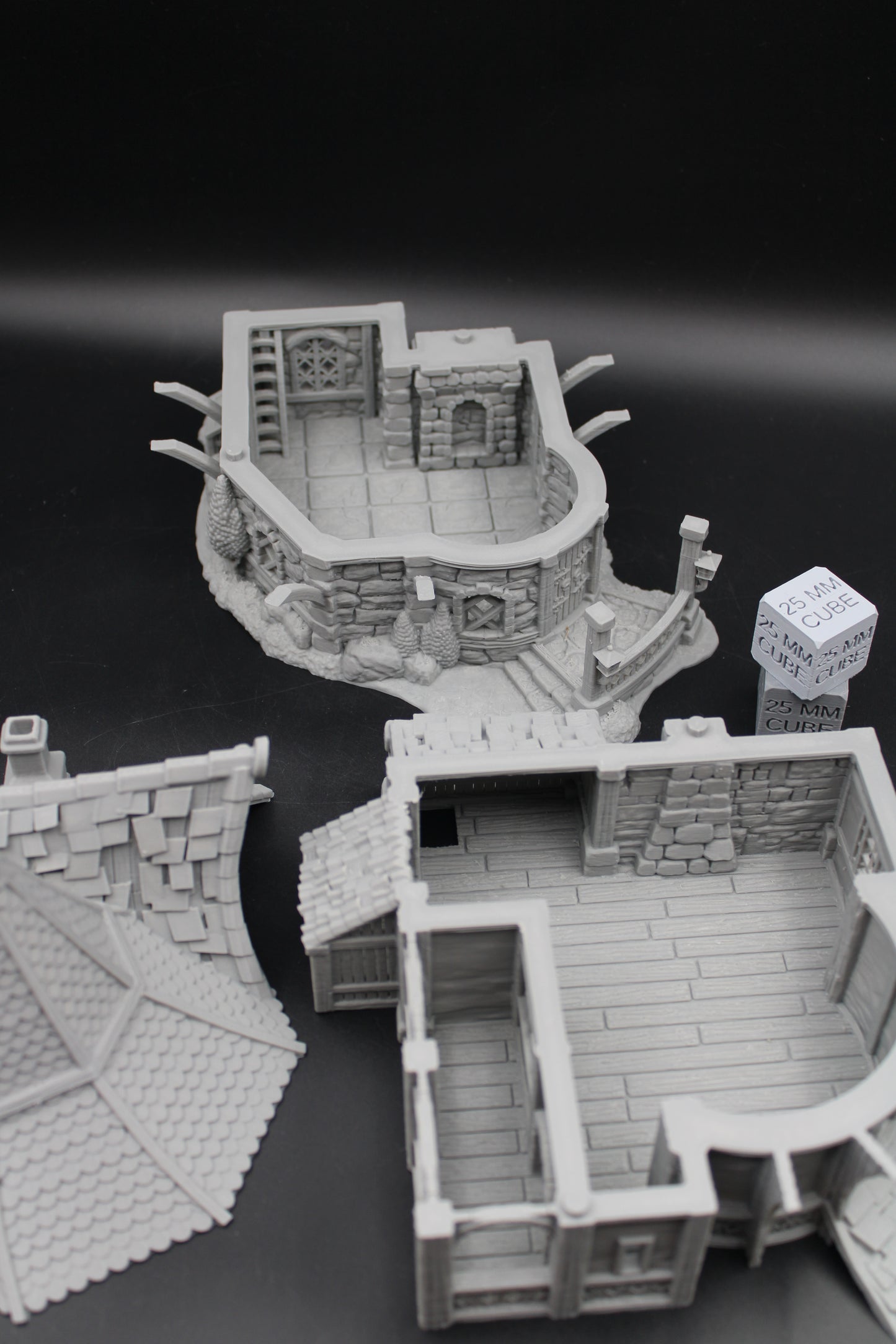 Tabletop Terrain Lantern Spire Estate Baron House Dnd RPG wargame skirmish 28-32mm