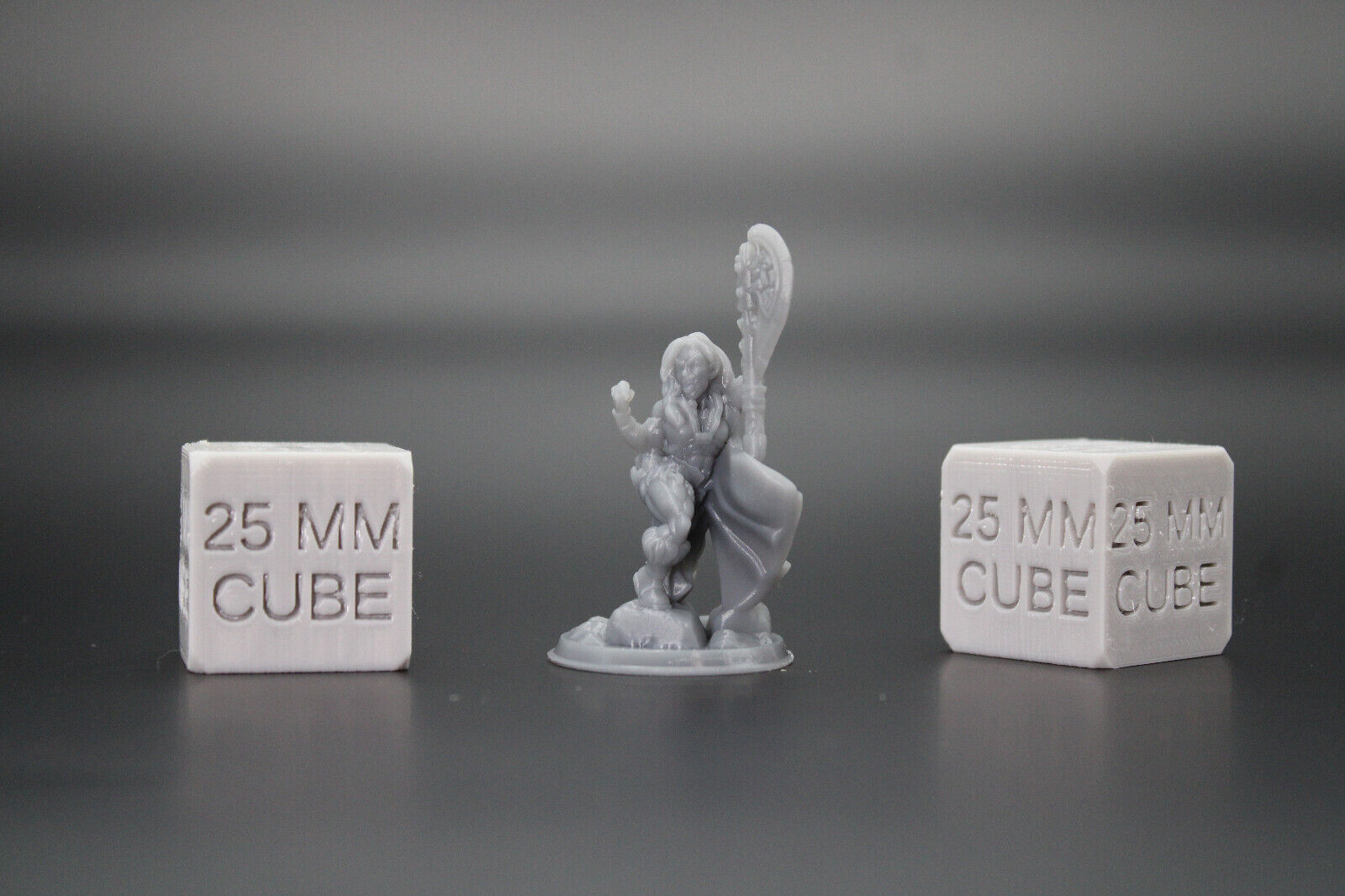 Barbarian Female with Great Axe 32mm Miniature Dnd Skirmish
