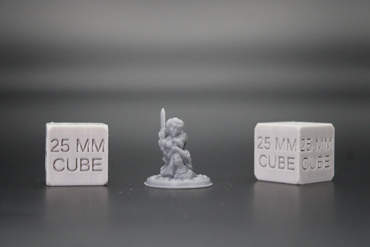 Halfling Female FIghter Warrior Short Sword 32mm Miniature Dnd Skirmish