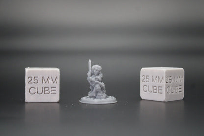 Halfling Female FIghter Warrior Short Sword 32mm Miniature Dnd Skirmish