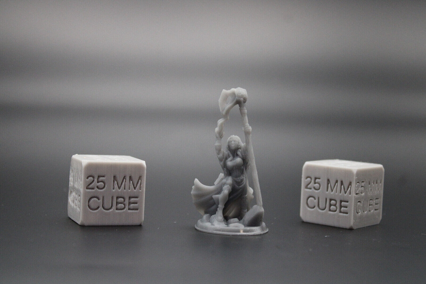 Mage Wizard Sorceress Female Raised Staff Magic Book 32mm Miniature Dnd Skirmish