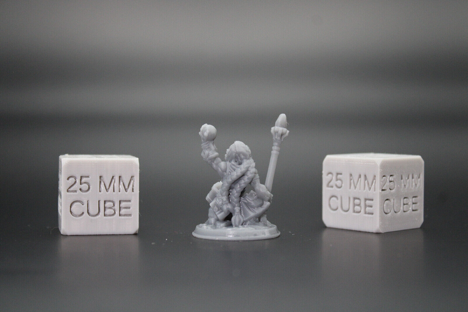 Dwarf Female Arcane Sorcerer Wizard Staff Magic Orb 32mm Miniature Dnd Skirmish
