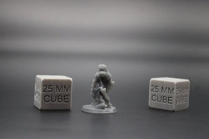 Ranger Tracker Archer Huntress Female Bow & Dagger 32mm Miniature Dnd Skirmish