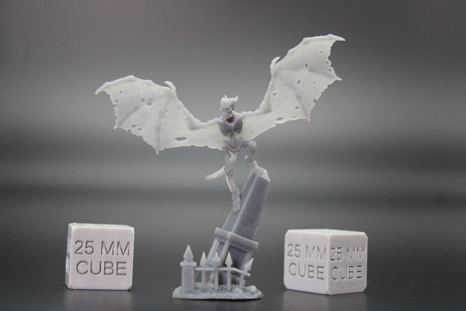 Skeleton Bone Gargoyle Pair Giant Bat 28mm 32mm Miniature Dnd Skirmish Oldhammer
