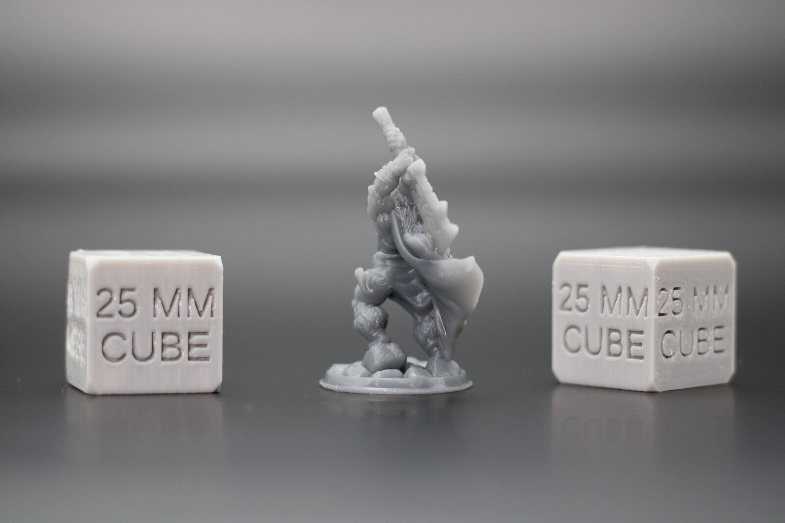 Barbarian with Great Sword 32mm Miniature Dnd Skirmish