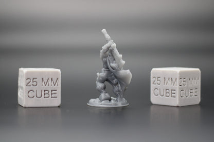Barbarian with Great Sword 32mm Miniature Dnd Skirmish