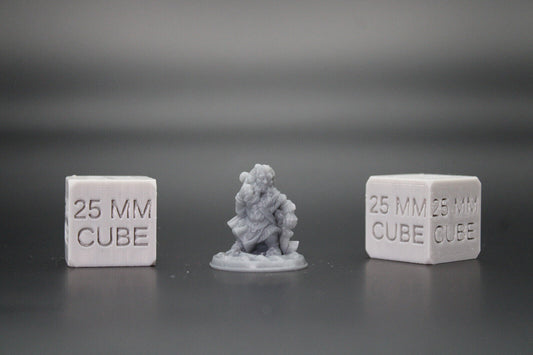 Halfling Ranger Crossbow Short Sword 32mm Miniature Dnd Skirmish
