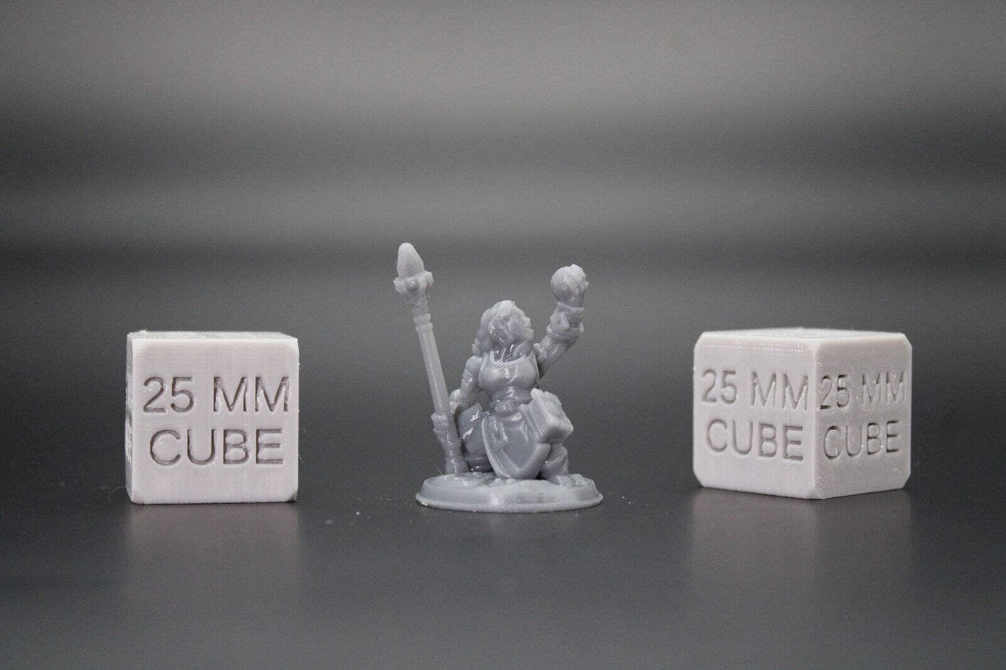 Dwarf Female Arcane Sorcerer Wizard Staff Magic Orb 32mm Miniature Dnd Skirmish