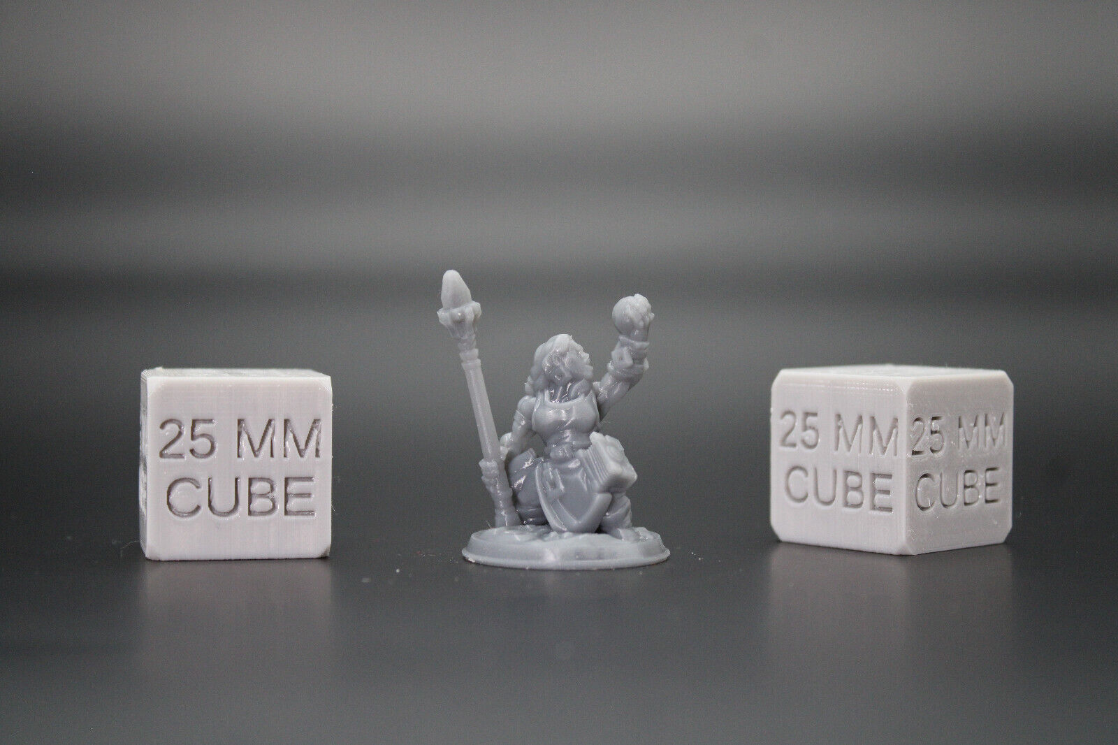 Dwarf Female Arcane Sorcerer Wizard Staff Magic Orb 32mm Miniature Dnd Skirmish