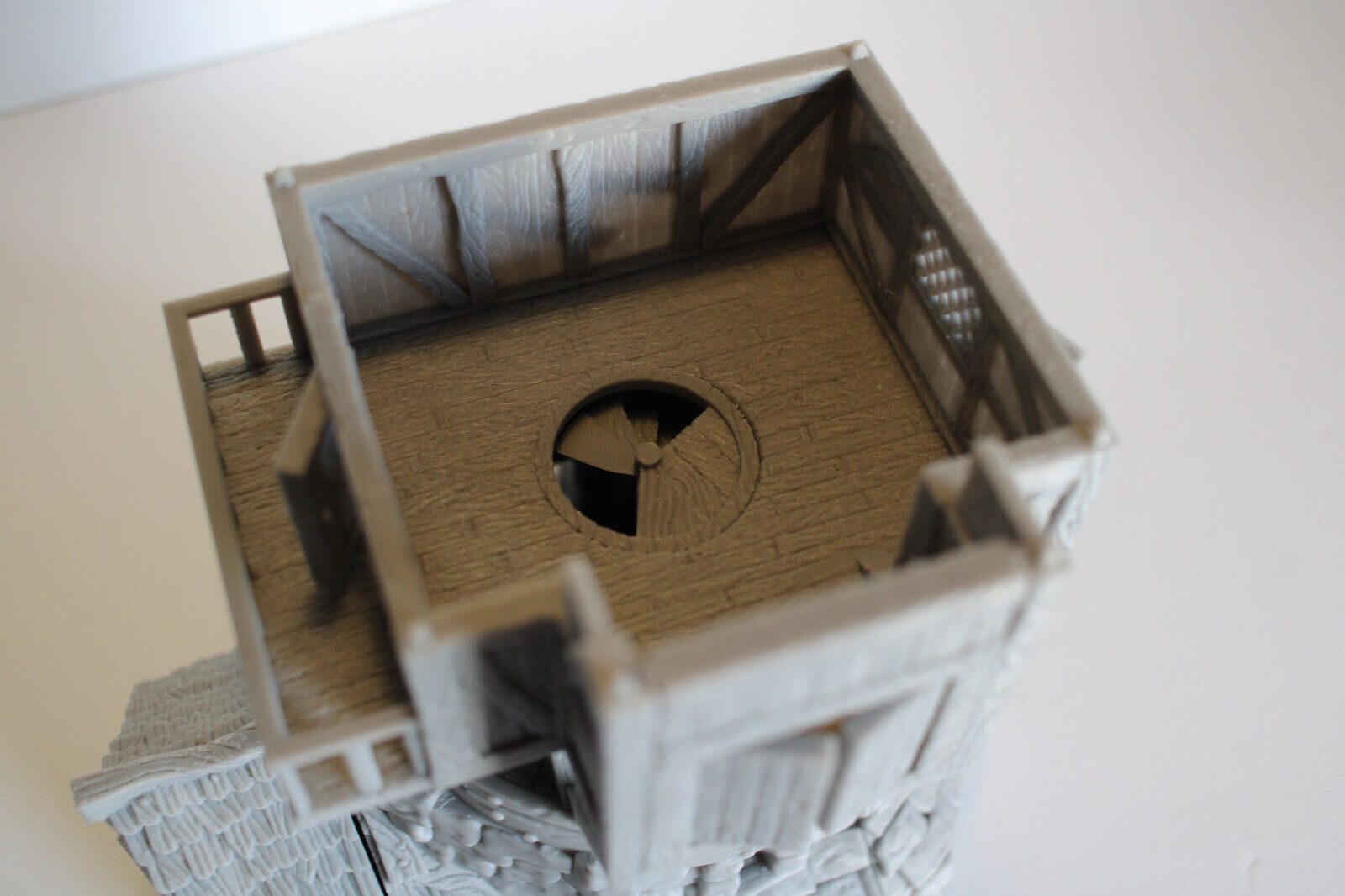 Tabletop Terrain Windmill Grain Mill Dnd RPG wargame skirmish 28mm Spins & Pivot