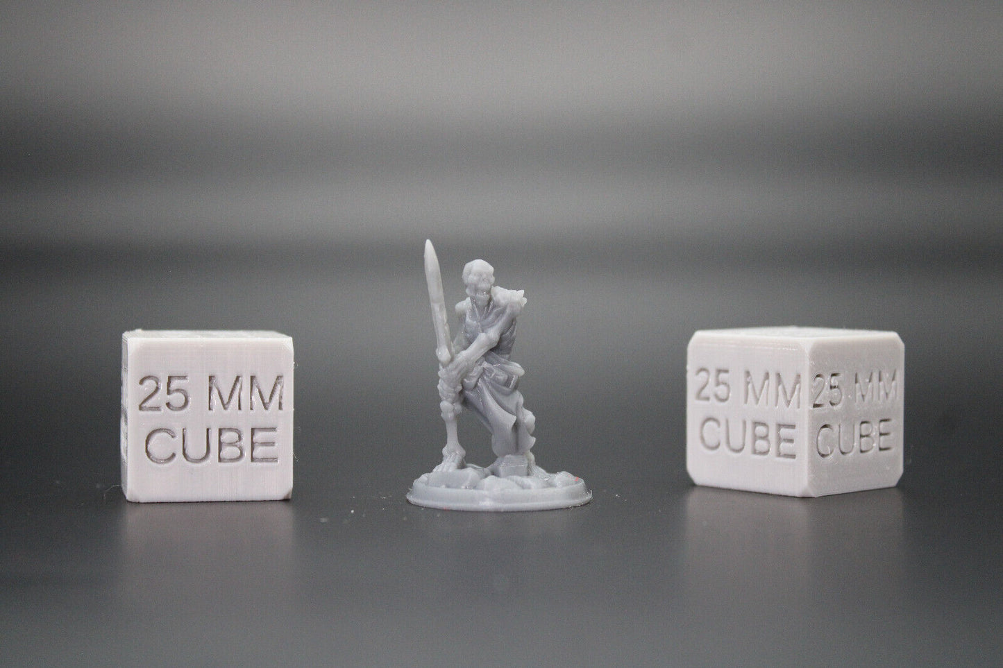 Skeleton Undead Great Sword 32mm Miniature Dnd Skirmish