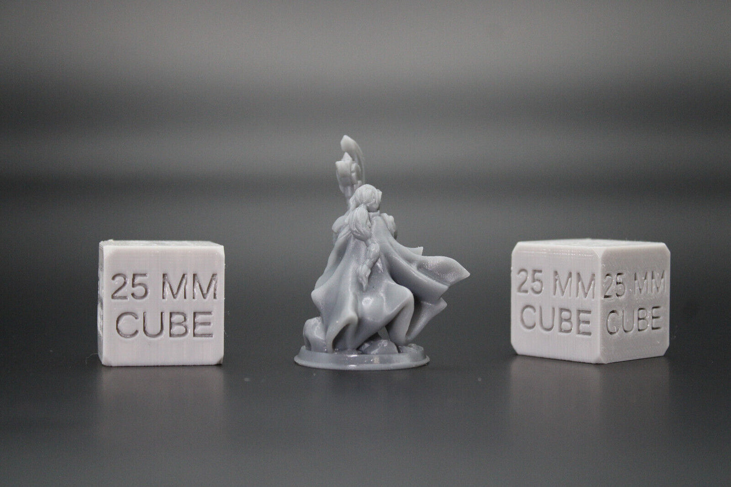Cleric Paladin Female with Great Axe  32mm Miniature Dnd Skirmish