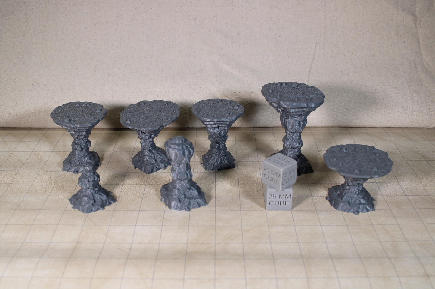 Tabletop Terrain Raised Pedestal Flat Rocks Dnd RPG wargame skirmish 28mm 32mm