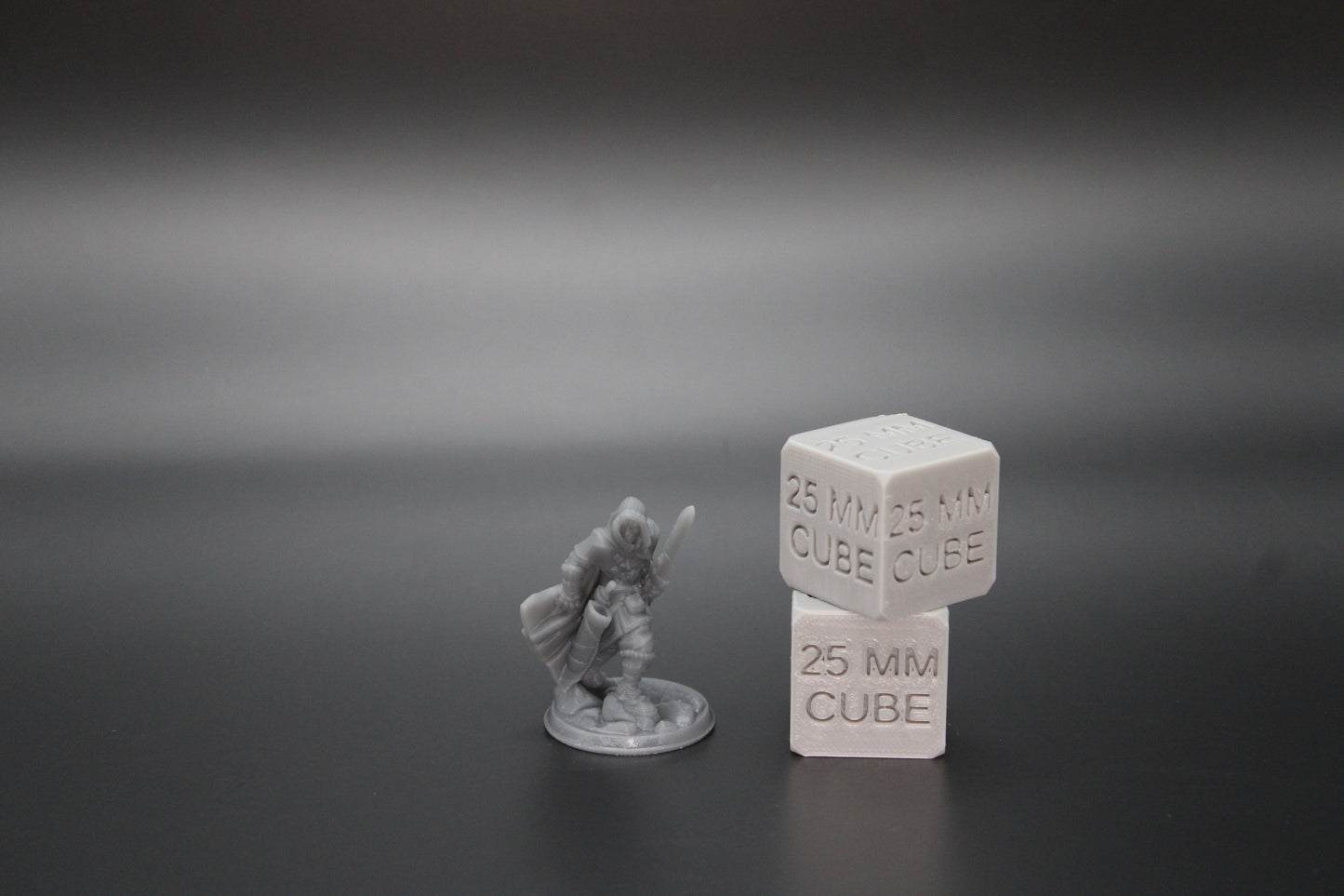 Rogue Thief Sword 32mm Miniature Dnd Skirmish