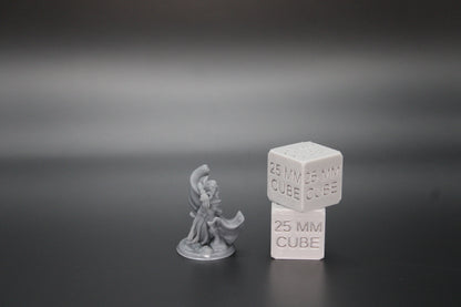 Elven Female Wizard Mage Sorceress 32mm Miniature Dnd Skirmish