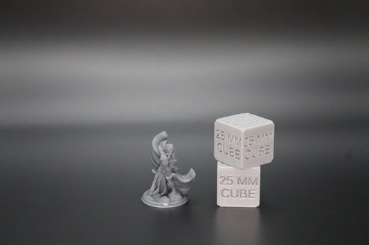 Elven Female Wizard Mage Sorceress 32mm Miniature Dnd Skirmish