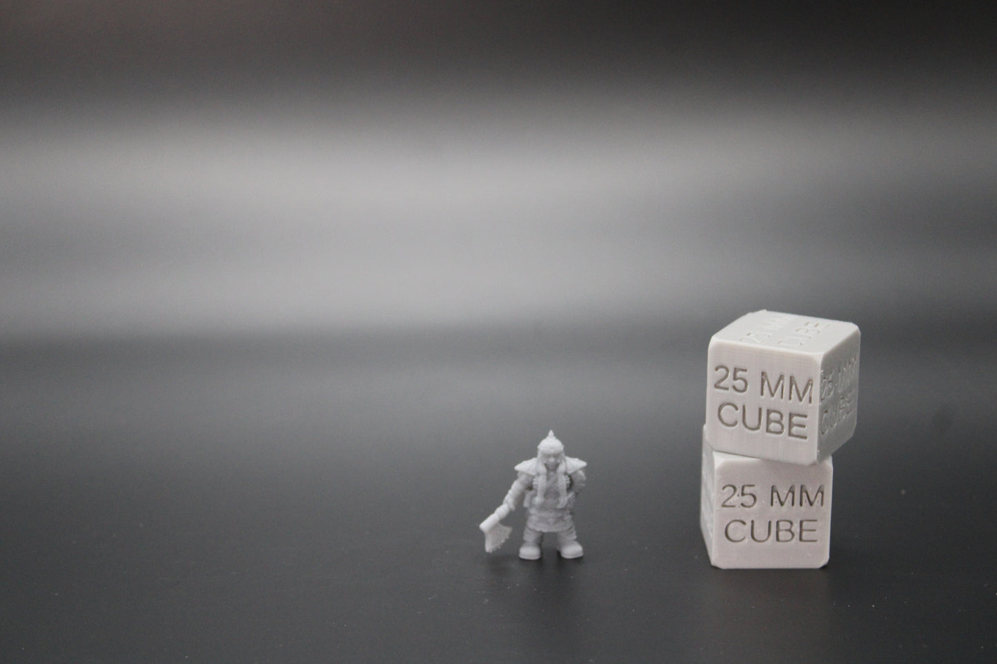 Dwarf Axe Female 5of6 32mm Miniature Dnd Oldhammer Heroquest