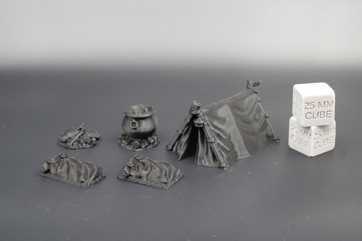 Tabletop Town Camp Set Tent Bedroll Fire Scatter Dnd RPG Wargame Skirmish 28mm