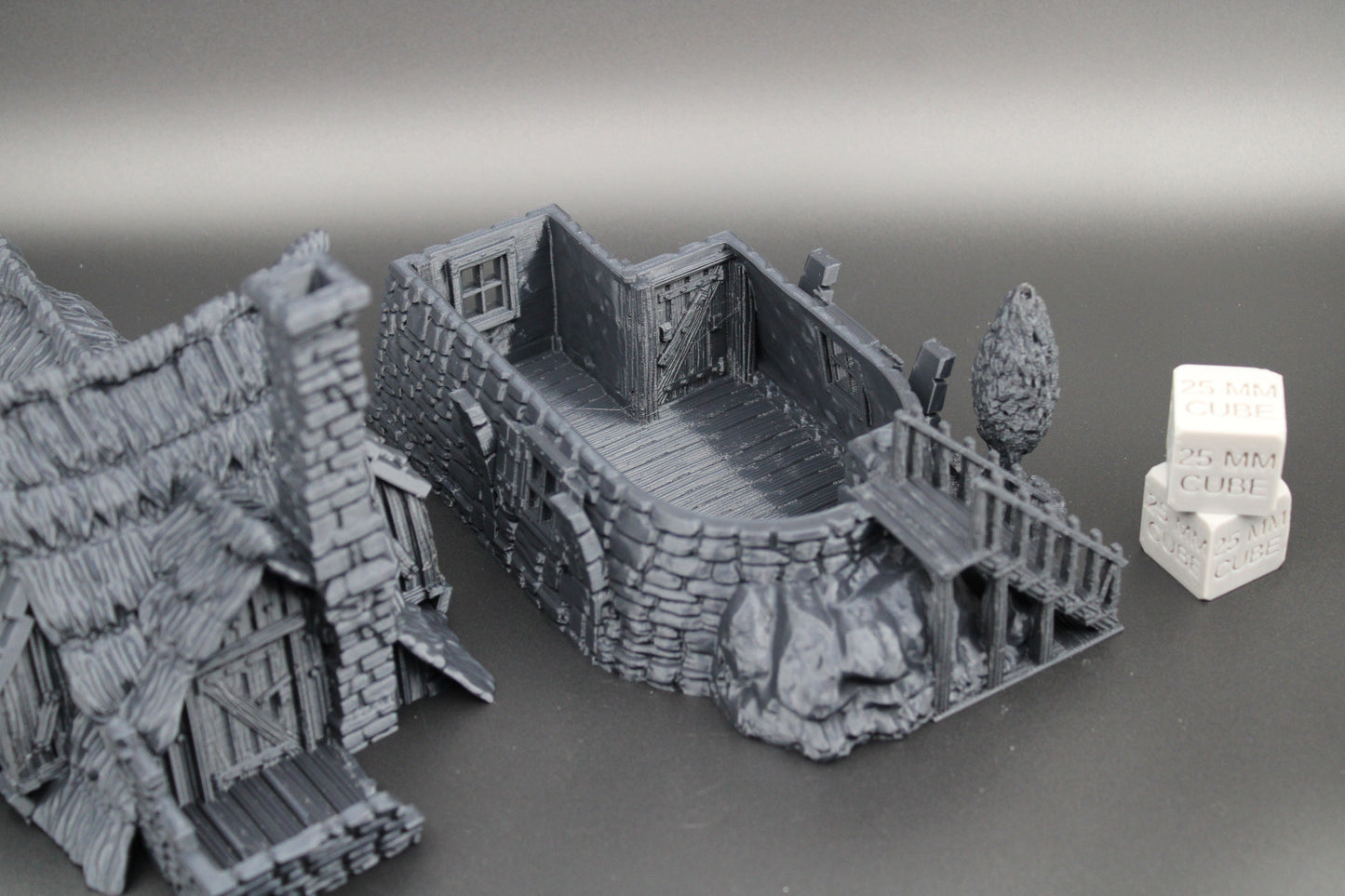 Tabletop Terrain Fantasy Farm House Dnd RPG wargame skirmish 28mm