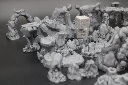 Tabletop Terrain Bone Collector Cave Scatter Set Dnd RPG wargame skirmish 28mm