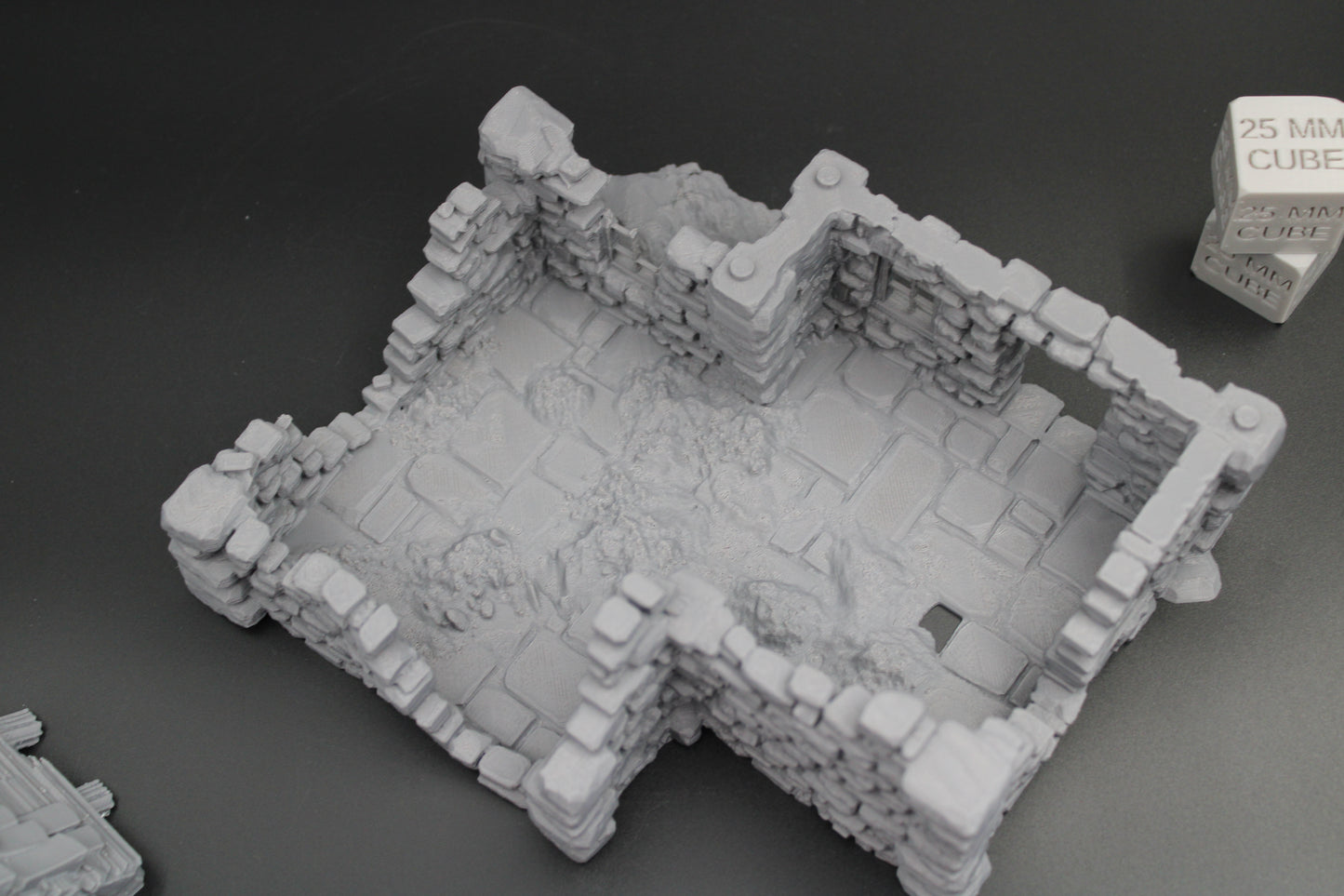 Tabletop Terrain Fantasy Medieval 7-1/2x7x6 Stone House Ruin Dnd RPG Wargame Skirmish 28mm