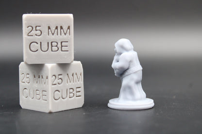 Cultist Hooded Figure Mind Flayer Tentacle Miniature Dnd RPG wargame skirmish 28mm 32mm