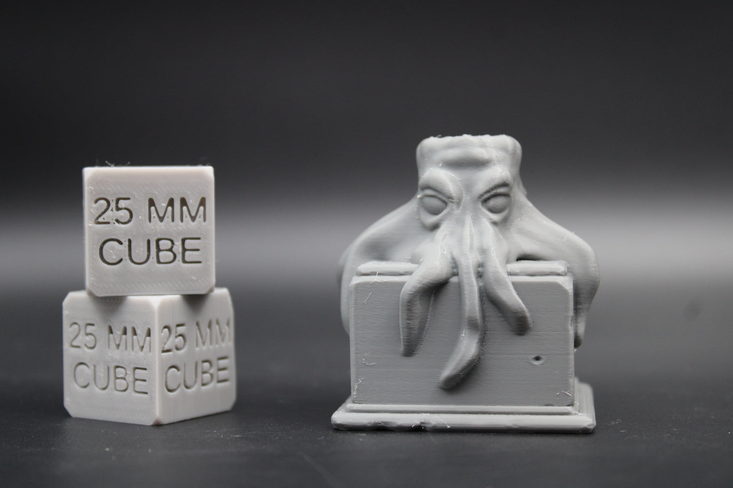 Tabletop Terrain Cultist Statue Tentacle Dnd RPG wargame skirmish 28mm 32mm