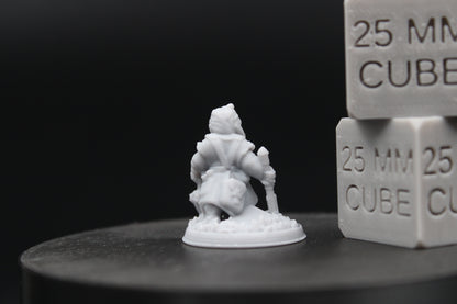 Halfling Adventurer Female Artificer Tinkerer Gnome 32mm Miniature Dnd Skirmish