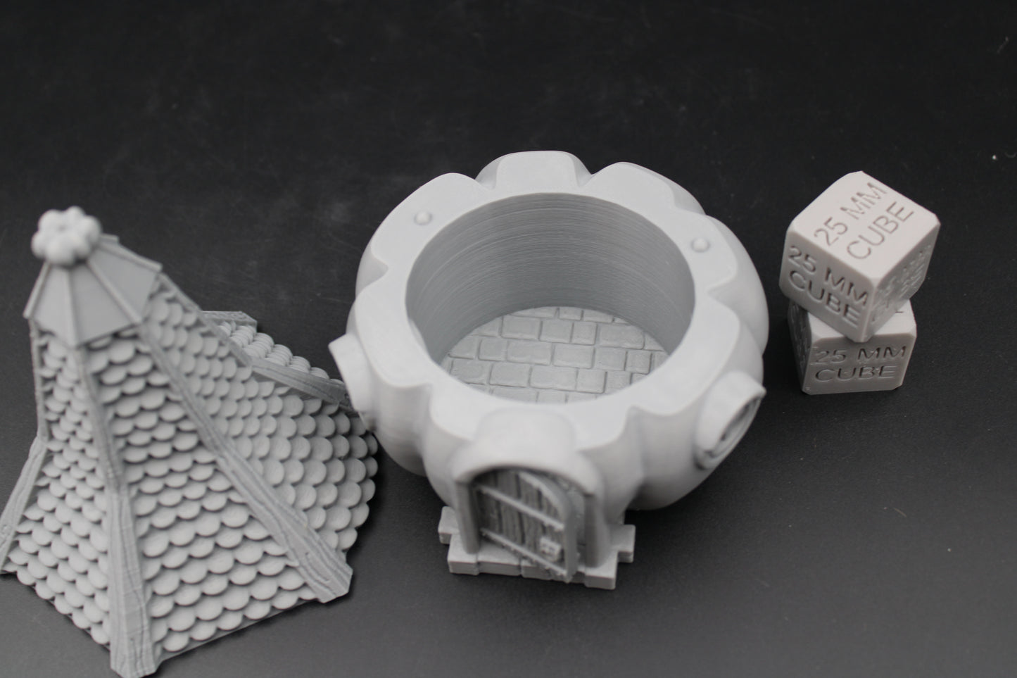 Tabletop Terrain Giant Pumpkin House Tall Roof 28mm skirmish rpg wargame