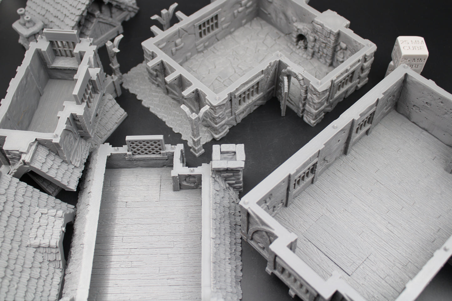 Tabletop Terrain 4 story Medieval Mansion Dnd RPG wargame skirmish 28mm