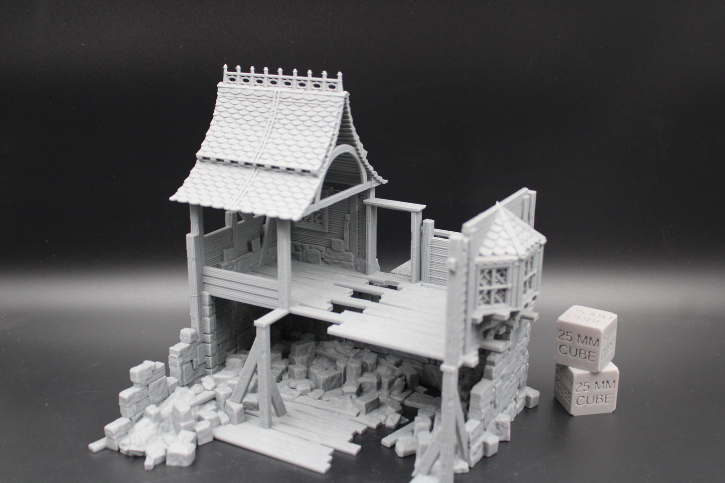Tabletop Terrain Fantasy Multi Level House Spiked Roof Ruin Dnd RPG wargame skirmish 28mm