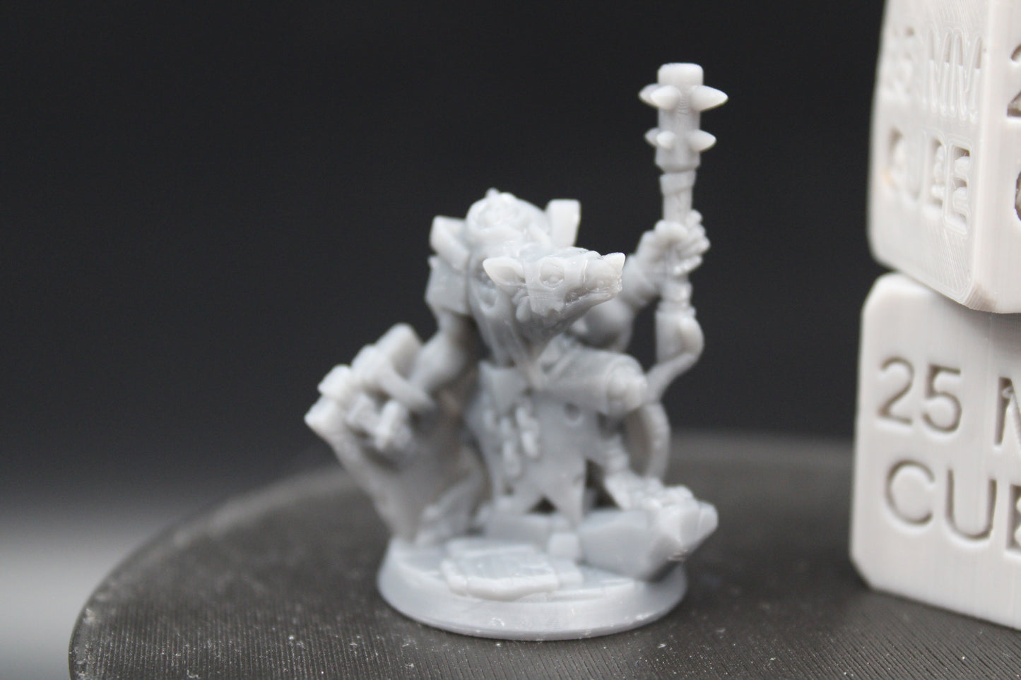 Giant Rat Ratfolk Fighter Spiked Club Shield 32mm Miniature Dnd Skirmish