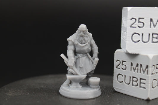 Townsfolk NPC Blacksmith 32mm Miniature Dnd Skirmish