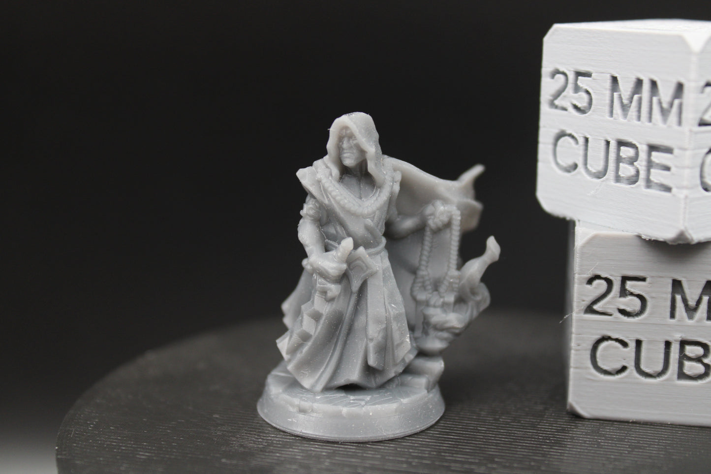 Cultist Hooded Priest Cleric Jagged Sword 32mm Miniature Dnd Skirmish