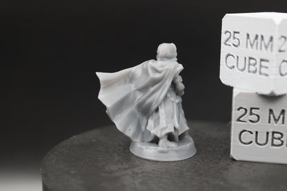 Cultist Hooded Priest Cleric Jagged Sword 32mm Miniature Dnd Skirmish