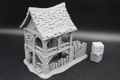 Tabletop Terrain Store House Raised Thatch Roof Dnd RPG wargame skirmish 28-32mm